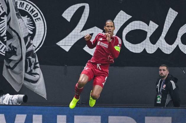 22.10.2025, Fussball, Champions League, 3. Spieltag Saison 2025 2026, Eintracht Frankfurt - FC Liverpool, Virgil van Dijk (FC Liverpool) freut sich über das Tor zum 1:2, xRHR-FOTO TKx Copyright: RHR-FOTOx RHR-FOTO TK