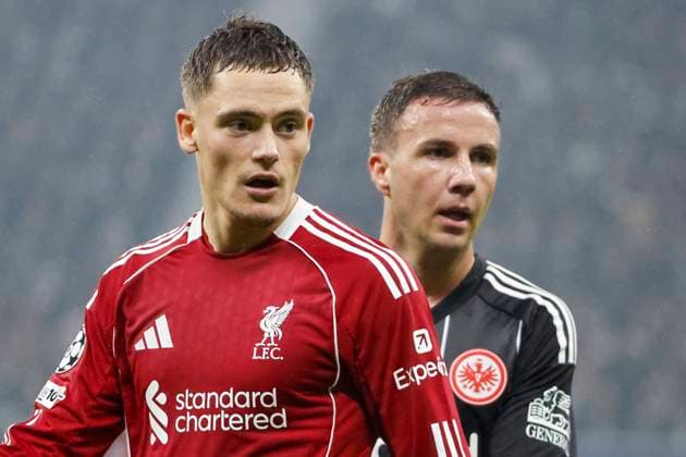 Florian Wirtz (FC Liverpool, 07) und Mario Götze, Gotze (Eintracht Frankfurt, 27) , Deutschland, UEFA Champions League, 3. Spieltag, 2025 2026, Eintracht Frankfurt vs. FC Liverpool, 22.10.2025, Frankfurt Stadion, Frankfurt, Deutschland Frankfurt Frankfurt Stadion Hessen Deutschland Copyright: xGrantxHubbsx