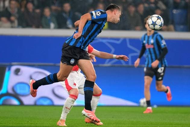 Foto IPP Roberto Tommasini Bergamo 22 10 2025 Calcio Champions League 2025 2026 Atalanta-Slavia Praga nella foto Berat Djimsiti of Atalanta Italy Photo Press World Copyright Bergamo italy Italy ITALY  Copyright: xR4924_italyphotopressx