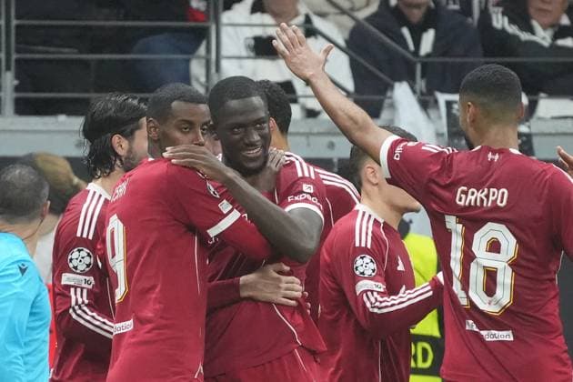 celebrate the goal, Torjubel zum 1:3 Ibrahima Konate (Liverpool FC) - Frankfurt 22.10.2025: Eintracht Frankfurt vs. FC Liverpool, Deutsche Bank Park, UEFA Champions League