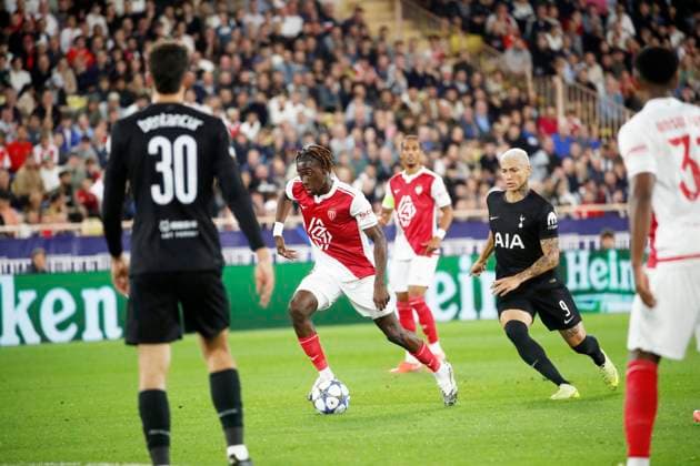 Monaco Tottenham Ligue des champions de Football PHOTOPQR NICE MATIN Dylan Meiffret ; Monaco ; 22 10 2025 ; Match de 3e journee de ligue des champions de football, l AS Monaco rencontre Tottenham a domicile au stade Louis II. football match between AS Monaco and Tottenham Hotspur FC in Monaco on October 22, 2025.