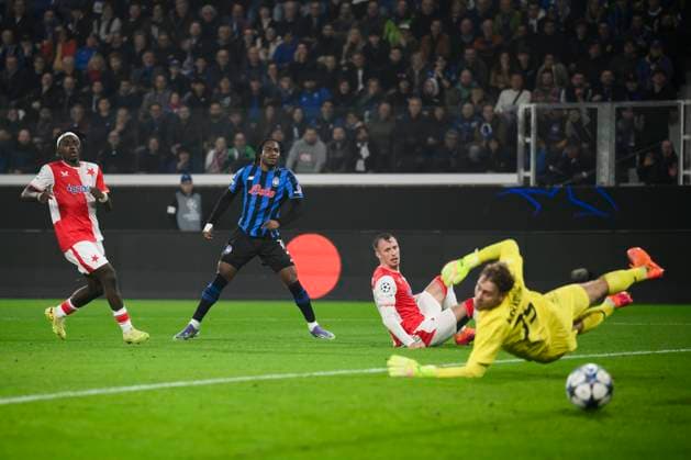 Atalanta BC v SK Slavia Praha - UEFA Champions League Ademola Lookman of Atalanta BC attempts on target during the UEFA Champions League 2025 26 league phase football match between Atalanta BC and SK Slavia Praha. Bergamo Italy Copyright: xNicolòxCampox