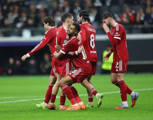 Cody Gakpo of Liverpool celebrates scoring his sides fourth goal with team-mate Florian Wirtz of Liverpool Eintracht Frankfurt v Liverpool, UEFA Champions League, Group Stage, Football, Deutsche Bank Park, Frankfurt, Germany - 22 Oct 2025Frankfurt Deutsche Bank Park Germany EDITORIAL USE ONLY No use with unauthorised audio, video, data, fixture lists, club league logos or live services. Online in-match use limited to 120 images, no video emulation. No use in betting, games or single club league player publications.  Copyright: xMichaelxZemanek Shutterstockx 15558828ay
