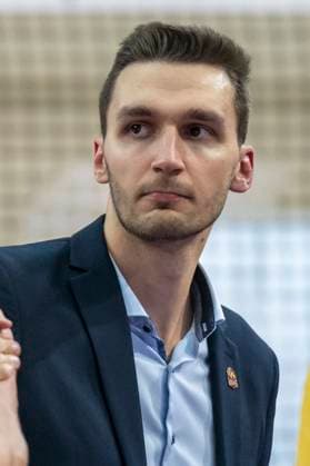 1.Volleyball Bundesliga -Saison 2025 2026 VC Bitterfeld-Wolfen vs.Helios Grizzlys Giesen Halle, Deutschland 22. Oktober 2025: Im Bild: Geschaeftsfuehrer Lukas Thielemann (Bitterfeld) Halle Saale SWH Arena Sachsen-Anhalt Deutschland