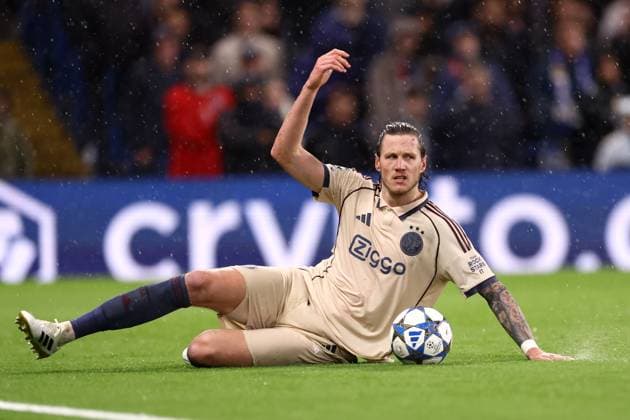 Chelsea v Ajax 22 October 2025, London - UEFA Champions League - League Stage - Chelsea v Ajax - Wout Weghorst of Ajax - Photo: Jacques Feeney Offside. London UK Copyright: xJacquesxFeeneyx xOffsidexOffside