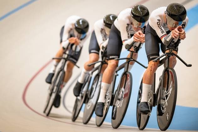 BINDER Moritz, BOOS Benjamin, GROß Felix, JOCHUM Ben Felix: UCI Track cycling, Rad, Radsport, Bahnrad, Bahn World Championships 2025 BINDER Moritz - BOOS Benjamin - GROß Felix - JOCHUM Ben Felix ( GER ) Germany Querformat - quer - horizontal - Landscape - Event Veranstaltung: UCI Track Cycling World Championships 2025 - Category Kategorie: Cycling - Track Cycling World Championships - Elite Men - Location Ort: South America Chile - Santiago de Chile - Velodromo Parque Penalolen Instituto - Discipline: Team Pursuit - Distance: 4000 m - Date Datum: 22.10.2025 Wednesday Day 1 -