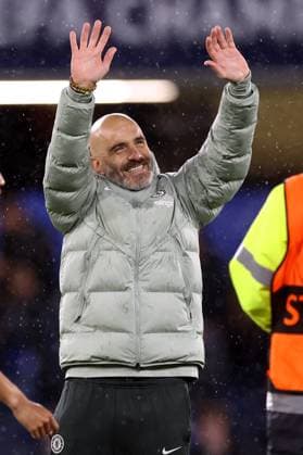Chelsea v Ajax 22 October 2025, London - UEFA Champions League - League Stage - Chelsea v Ajax - Chelsea manager Enzo Maresca celebrates victory - Photo: Jacques Feeney Offside. London UK Copyright: xJacquesxFeeneyx xOffsidexOffside
