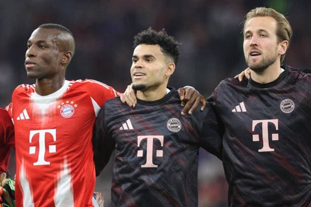 v.l. 11 Nicolas Jackson, 14 Luis Diaz, 9 Harry Kane (FCB) jubeln, Jubel, Schlussjubel Fussball FC Bayern München - FC Brügge UEFA Champions League 22.10.2025 Allianz Arena FOTO: Mladen Lackovic LakoPress
