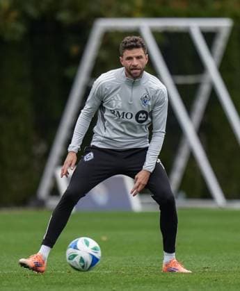 October 22, 2025, Vancouver, Bc, CANADA: Vancouver Whitecaps Thomas Muller participates in a drill during MLS, Fussball Herren, USA soccer practice, in Vancouver, on Wednesday, Oct. 22, 2025. The Whitecaps will start their post-season run Sunday when they begin a best-of-three first-round series against FC Dallas in Vancouver. Canada News - October 22, 2025 - ZUMAc35_ 20251022_zaf_c35_080 Copyright: xDarrylxDyckx