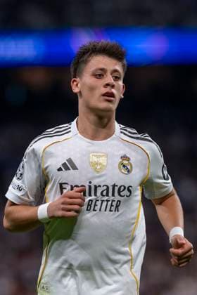 October 23, 2025, Madrid, Madrid, Spain: ARDA GULER of Real Madrid CF in action during the match on the third day of the group stage of the 2025 26 UEFA Champions League between REAL MADRID C.F. vs JUVENTUS DE TURIN, played at the Santiago Bernabeu Stadium on October 22, 2025, in Madrid, Spain. Madrid Spain - ZUMAc312 20251023_zsp_c312_094 Copyright: xOscarxManuelxSanchezx