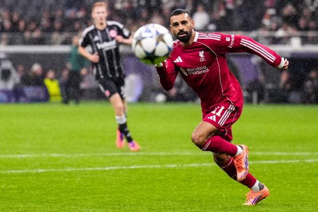 FRANKFURT AM MAIN, GERMANY - OCTOBER 22 Mohamed Salah of Liverpool focuses on the ball during the UEFA Champions League 2025 26 League Phase MD3 match between Eintracht Frankfurt and Liverpool FC at Frankfurt Stadion on October 22, 2025 in Frankfurt am Main, Germany. (Photo by Rene Nijhuis) SPO  Copyright: xRenexNijhuis