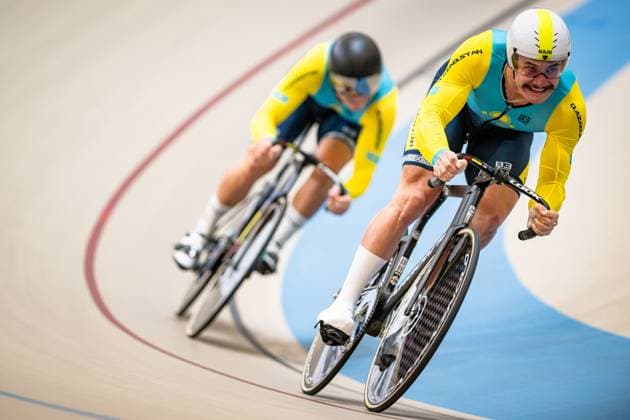 SHAYAKHMETOV Daniyar, KURDIDI Kirill- MUKHTAR Ramazan: UCI Track cycling, Rad, Radsport, Bahnrad, Bahn World Championships 2025 SHAYAKHMETOV Daniyar - KURDIDI Kirill - MUKHTAR Ramazan ( KAZ ) Kazakhstan Querformat - quer - horizontal - Landscape - Event Veranstaltung: UCI Track Cycling World Championships 2025 - Category Kategorie: Cycling - Track Cycling World Championships - Elite men - Location Ort: South America Chile - Santiago de Chile - Velodromo Parque Penalolen Instituto - Discipline: Team Sprint - Distance: ... m - Date Datum: 22.10.2025 Wednesday Day 1 -