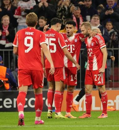 (251023) -- MUNICH, Oct. 23, 2025 -- Players of Bayern Munich celebrate scoring during the UEFA Champions League football match between Bayern Munich and Club Brugge in Munich, Germany, Oct. 22, 2025. (Photo by Xinhua) (SP)GERMANY-MUNICH-FOOTBALL-UEFA CHAMPIONS LEAGUE-BAYERN MUNICH VS BRUGGE PhilippexRuiz 