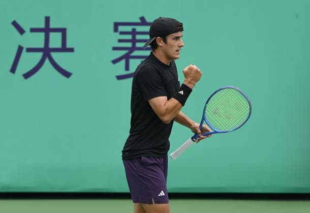 2025 ITF World Tennis Tour Junior Finals Chengdu , China Andres Santamarta Roig (ESP) vs Jack Kennedy (USA)