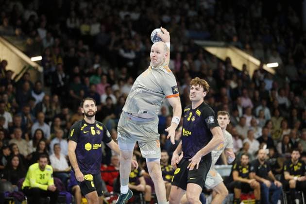 HANDBALL - CHAMPIONS LEAGUE - NANTES v AALBORG - 22 10 2025 Simon Hald JENSEN of Aalborg Handbold during the EHF Champions League, Group Phase, handball match between HBC Nantes and Aalborg Handbold on 22 October 2025 at H Arena in Nantes, France - Photo Julien Kammerer PsnewZ NantesFrance  Copyright: xJulienxKammererx