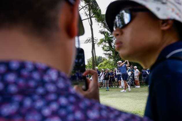 International Series golf in the Philippines Dustin Johnson (center) of the USA competes during the International Series Philippines in Sta. Elena Golf & Country Club, Laguna, south of Manila, Philippines on October 23, 2025. The tournament will run from October 23 to 26, 2025. LAGUNA PHILIPPINES  Copyright: xMatrixxImages MarkxCristinox