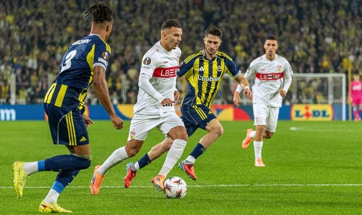 Istanbul , Europa League Fenerbahce Istanbul vs. VfB Stuttgart , Badredine Bouanani ( VfB )