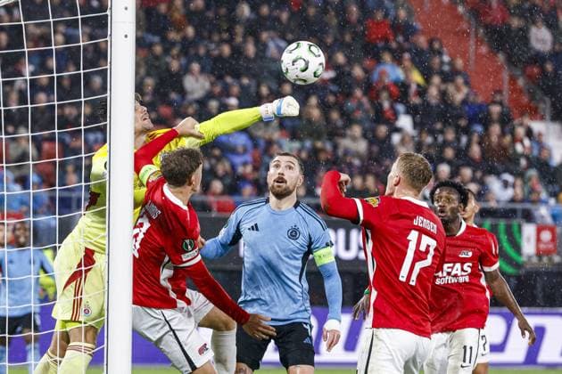 ALKMAAR , 23-10-2025 , AFAS Stadium , season 2025 2026 , UEFA Conference League football , League phase matchday 2 , match between AZ and SK Slovan Bratislava , picture shows AZ player Isak Jensen AZ - Slovan Bratislava  x31654304x Copyright: