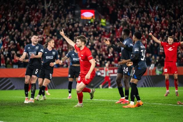 251023 Jacob Ebsen Sorensen of Brann celebrates after 2-0 during the UEFA Europa League football match between Brann and Rangers on October 23, 2025 in Bergen. Photo: Marius Simensen BILDBYRAN COP 238 MM0046 fotboll football soccer fotball uefa europa league brann - rangers bbeng jubel Copyright: MARIUSxSIMENSEN BB251023BB910