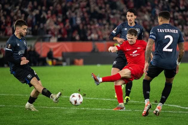 251023 Eggert Aron Gudmundsson of Brann during the UEFA Europa League football match between Brann and Rangers on October 23, 2025 in Bergen. Photo: Marius Simensen BILDBYRAN COP 238 MM0046 fotboll football soccer fotball uefa europa league brann - rangers bbeng Copyright: MARIUSxSIMENSEN BB251023BB953