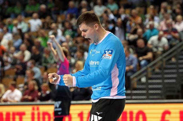 23.10.2025, xovx, Handball Daikin Handball Bundesliga, HSG Wetzlar - FRISCH AUF! Göppingen Jubel bei Anadin Suljakovic (HSG Wetzlar) Wetzlar Buderus-Arena Hessen Deutschland (DE)