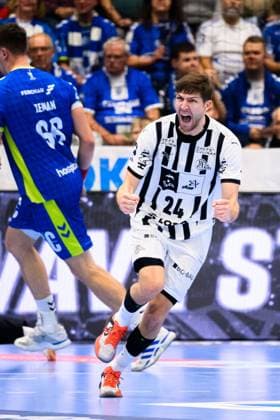 Gummersbach: HBL- 25 26 - VfL Gummersbach - THW Kiel Lukas Zerbe (THW Kiel) Jubel Freude Emotion Gummersbach Schwalbe Arena Deutschland