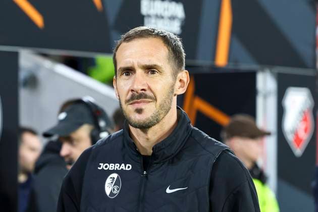 Julian Schuster (SC Freiburg, Trainer) , Deutschland, UEFA Europa League, 3. Spieltag, 2025 2026, SC Freiburg vs. FC Utrecht, 23.10.2025, Stadion am Wolfswinkel, Freiburg, Deutschland Freiburg Stadion am Wolfswinkel Baden-Württemberg Deutschland Copyright: xGrantxHubbsx