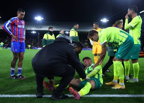 London, England, 23rd October 2025. Yerson Chacon of AEK Larnaca receives medical attention before being substituted during the Crystal Palace vs AEK Larnaca UEFA Conference League match at Selhurst Park, London. Picture credit should read: Paul Terry Sportimage EDITORIAL USE ONLY. No use with unauthorised audio, video, data, fixture lists, club league logos or live services. Online in-match use limited to 120 images, no video emulation. No use in betting, games or single club league player publications. SPI_020_PT_Crystal_Palace_Larnaca SPI-4231-0020