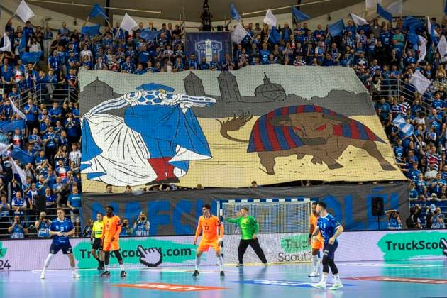 EHF Champions League - Orlen Wisla Plock v FC Barcelona, Barca Wisla Plock fans during the match EHF Champions League Men match between Orlen Wisla Plock and FC Barcelona in Plock, Poland on October 23, 2025.NO SALES POLAND Plock Poland  Copyright: xAndrzejxIwanczukx originalFilename:iwanczuk-ehfchamp251023_np6aq.jpg