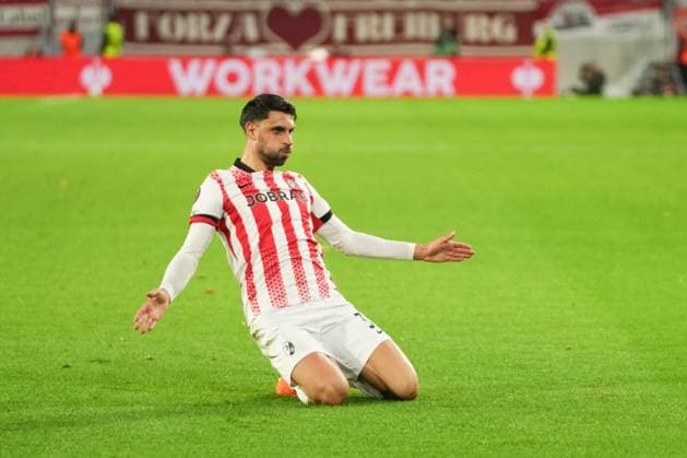 UEFA Europa League: SC Freiburg vs FC Utrecht, 24.09.2025 Vincenzo Grifo (SC Freiburg, 32) celebrating his goal to make it 2–0 UEFA Europa League: SC Freiburg vs FC Utrecht, Europa-Park-Stadion, 24.09.2025 Copyright: xBEAUTIFULxSPORTS Boscox