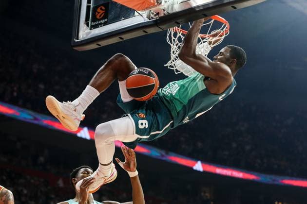 KK Crvena zvezda v Saski Baskonia - EuroLeague BELGRADE, SERBIA - OCTOBER 23: Hamidou Diallo of Saski Baskonia in action during Turkish Airlines EuroLeague basketball match between KK Crvena zvezda and Saski Baskonia at the Belgrade Arena in Belgrade, Serbia on October 23, 2025. Filip Stevanovic Anadolu Belgrade Serbia. Editorial use only. Please get in touch for any other usage.  Copyright: x2025xAnadoluxFilipxStevanovicx