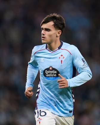 ESP: RC Celta de Vigo - OGC Nice UEFA Europa League. Matchday 3. Miguel Roman of RC Celta during the UEFA Europa League match, between RC Celta de Vigo and OGC Nice, Matchday 3, Balaidos Stadium on October 23, 2025 in Vigo, Spain. kpng Copyright: xPedroxMinax xPRESSINx PM_2501023_CEL_NIC_2526_009
