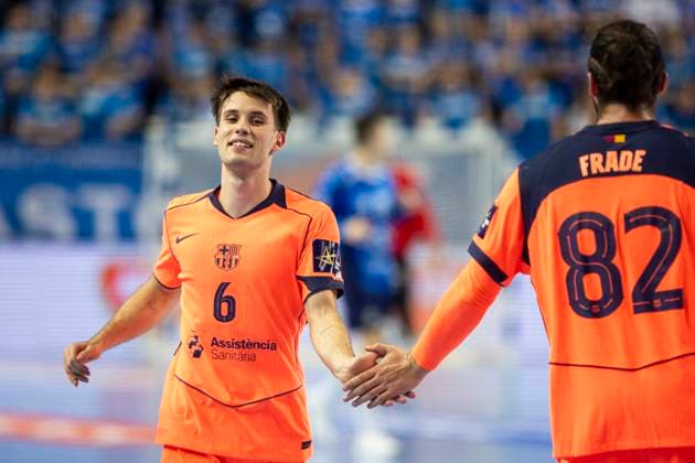 EHF Champions League - Orlen Wisla Plock v FC Barcelona, Barca Daniel Fernandez Jimenez during the match EHF Champions League Men match between Orlen Wisla Plock and FC Barcelona in Plock, Poland on October 23, 2025.NO SALES POLAND Plock Poland  Copyright: xAndrzejxIwanczukx originalFilename:iwanczuk-ehfchamp251023_npUvV.jpg