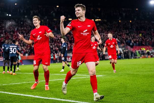251023 Jacob Ebsen Sorensen of Brann celebrates after scoring the 2-0 goal during the UEFA Europa League football match between Brann and Rangers on October 23, 2025 in Bergen. Photo: Marius Simensen BILDBYRAN COP 238 MM0046 bbeng brann football fotball fotboll jubel rangers soccer uefa europa league Copyright: MARIUSxSIMENSEN BB251023ZH048