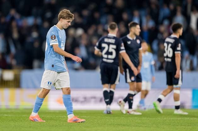 251023 Hugo Bolin of Malmö FF looks dejected after the UEFA Europa League football match between Malmö FF and Dinamo Zagreb on October 23, 2025 in Malmö. Photo: Petter Arvidson BILDBYRAN kod PA PA1100 fotboll football soccer fotball uefa europa league europa league malmö ff dinamo zagreb gnk dinamo zagreb bbeng depp Copyright: PETTERxARVIDSON BB251023PA163