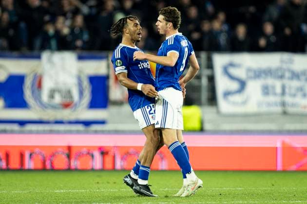 FOOTBALL: UEFA Conference League Racing Strasbourg (RCS) vs Jagiellonia Bialystok. 23 10 2025 Stade de la Meinau. Strasbourg - France Joie des joueurs de l equipe de Racing Strasbourg apres le but de Joaquin Panichelli 9 (RCS) et GuÃ la DouÃ 22 (RCS)  Copyright: xelyxandroxcegarrax