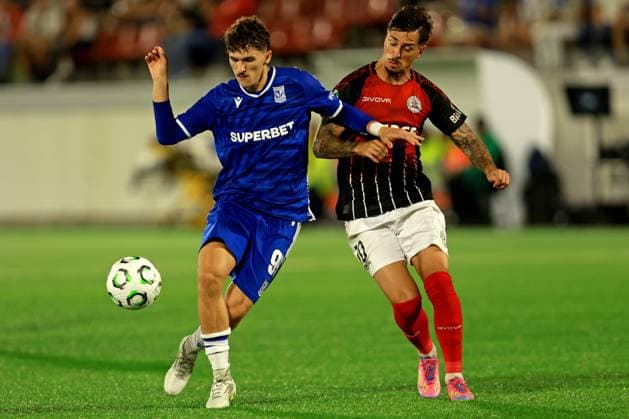 2025.10.23 Gibraltar Pilka nozna , UEFA Liga Konferencji sezon 2025 26 Lincoln Red Imps - Lech Poznan N z Pablo Rodriguez Foto Henryk Lipinski PressFocus 2025.10.23 Gibraltar Football , UEFA Conference League , 2025 2026 season Lincoln Red Imps - Lech Poznan Pablo Rodriguez Credit: Henryk Lipinski PressFocus NEWSPIX.PL --- newspix.pl 