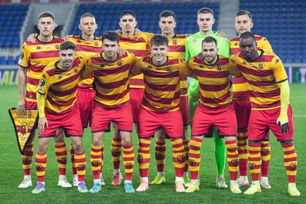 2025.10.23 Strasbourg Liga Konferencji UEFA kolejka 2 sezon 2025 2026 Racing Strasbourg - Jagiellonia Bialystok Nz Jagiellonia Bialystok zdjecie druzynowe Foto Sathire KELPA ArenaAkcji 2025.10.23 Strasbourg football UEFA Conference League round 2 season 2025 2026 match Racing Strasbourg - Jagiellonia Bialystok Credit: Sathire KELPA ArenaAkcji NEWSPIX.PL --- newspix.pl 