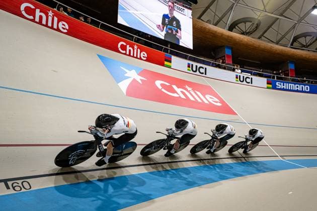 BRÄUTIGAM Messane, BRAUßE Franziska, KLEIN Lisa, SÜßEMILCH Laura: UCI Track cycling, Rad, Radsport, Bahnrad, Bahn World Championships 2025 BRÄUTIGAM Messane - BRAUßE Franziska - KLEIN Lisa - SÜßEMILCH Laura ( GER ) Germany Querformat - quer - horizontal - Landscape - Event Veranstaltung: UCI Track Cycling World Championships 2025 - Category Kategorie: Cycling - Track Cycling World Championships - Elite Women - Location Ort: South America Chile - Santiago de Chile - Velodromo Parque Penalolen Instituto - Discipline: Team Pursuit - Distance: 4000 m - Date Datum: 23.10.2025 Thursday Day 2 -