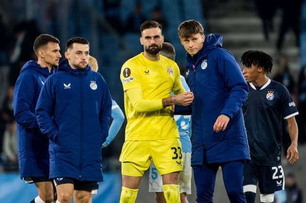 Malmo FF v GNK Dinamo - UEFA Europa League 2025 26 League Phase MD3 MALMO, SWEDEN - OCTOBER 23: Players of Dinamo Zagreb acknowledges the fans after the UEFA Europa League 2025 26 League Phase MD3 match between Malmo FF and GNK Dinamo at Malmo New Stadium on October 23, 2025 in Malmo, Sweden.  ChristianxOrnberg PIXSELL