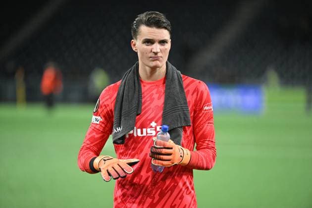 BERN, SWITZERLAND - OCTOBER 23: goalkeeper Marvin Keller of Young Boys in action during the UEFA Europa League 2025 26 League Phase MD3 match between BSC Young Boys and PFC Ludogorets 1945 at Stadion Wankdorf on October 23, 2025 in Bern, Switzerland. Bern Stadion Wankdorf Bern Switzerland Copyright: xJustPictures.ch ManuelxWinterbergerx jp-en-EuSpIm-MWI_4489