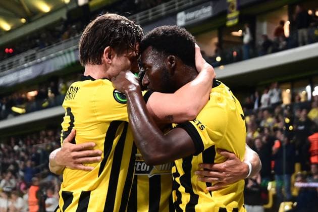 UEFA Conference League, AEK Athens vs Aberdeen - Frantzdy Pierrot of AEK Athens celebrates after scoring during the UEFA Conference League league phase matchday 2 soccer match between AEK Athens vs Aberdeen held at AEK Arena in Athens, Greece, 23 October 2025. IMAGO ONE INCH PRODUCTIONS ATHENS Greece Copyright: xOnexInchxProductionsx 6700568
