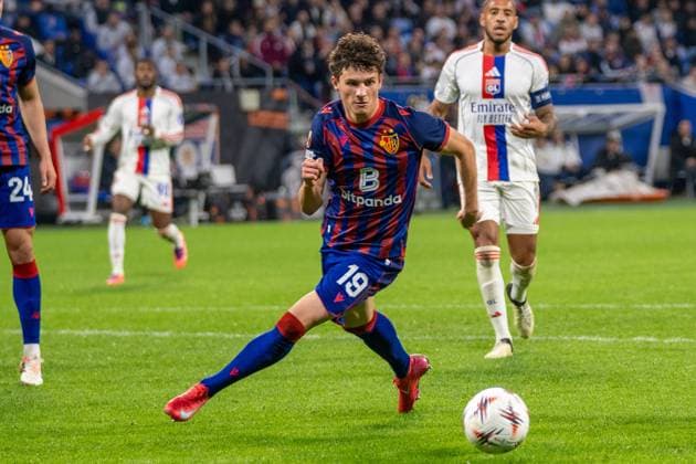 Lyon, France, October 23th 2025 Marin Soticek (19 Basel) during the Europa League football match between Olympique Lyon and FC Basel 1893 at OL Stadium in Lyon, France. Pascal von Büren (Pascal von Büren SPP) Copyright: xPascalxvonxBürenx xSPPx spp-en-PaVoBSp-PAVO_Lyon-59