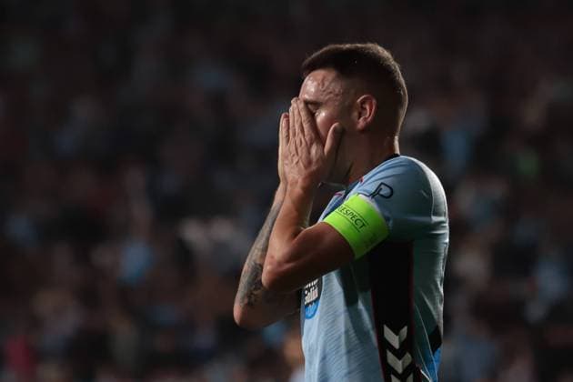 October 23, 2025, Vigo, Galicia, Spain: VIGO, SPAIN. OCTOBER 23: Iago Aspas during the start of the Europa League match between RC CELTA and OGC Nice at the Abanca-Balaidos Stadium in Vigo on October 23, 2025. Vigo Spain - ZUMAi112 20251023_zip_i112_011 Copyright: xAdrianxIragox Vigo Spain - ZUMA0838 20251023_zip_i112_011 Copyright: xIMAGO AdrianxIragox
