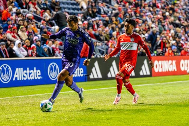 October 23, 2025, Bridgeview, Illinois, United States: Orlando City Midfielder Martin Ojeda (10) and Chicago Fire Midfielder Sergio Oregel (35) in action during the Chicago Fire FC vs Orlando City Wildcard match at SeatGeek Stadium. Final Score: Chicago Fire 3:1 Orlando City Bridgeview United States - ZUMAs197 20251023_aaa_s197_386 Copyright: xRajxChavdax
