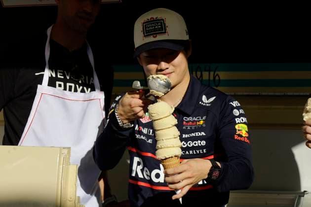 Clara Brugada, Mexico City Mayor, Officially Opens F1 Grand Prix Activities In Mexico City Red Bull driver Yuki Tsunoda participates in activation and ice cream preparation prior to the F1 Grand Prix in Mexico City, Mexico, on October 23, 2025. Mexico City Mexico City Mexico  Copyright: xGerardoxVieyrax originalFilename:vieyra-notitle251023_npdu6.jpg