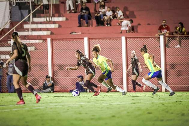 Amistoso Feminino Sub20 Brasil x México GOIÃ¢NIA, GO - 23.10.2025: AMISTOSO FEMININO SUB20 BRASIL X MÃ XICO - Friendly match between the Brazilian Women& 39;s Under-20 Team and the Mexican national team, Nationalteam held at the OnÃ sio Brasileiro Alvarenga Stadium in the city of Goiania GO, this Wednesday, 23rd. (Photo: Claudio Santos Fotoarena) x2829869x  ClaudioxSantos