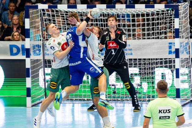 24.10.2025, GER, Handball, Maenner, Saison 25 26, Daikin 1.Bl, 10.Spieltag ThSV Eisenach - GWD Minden Felix Aellen (ThSV Eisenach,22) 99817 Eisenach Werner-Assmann-Halle Am Sportp Thueringen Deutschland