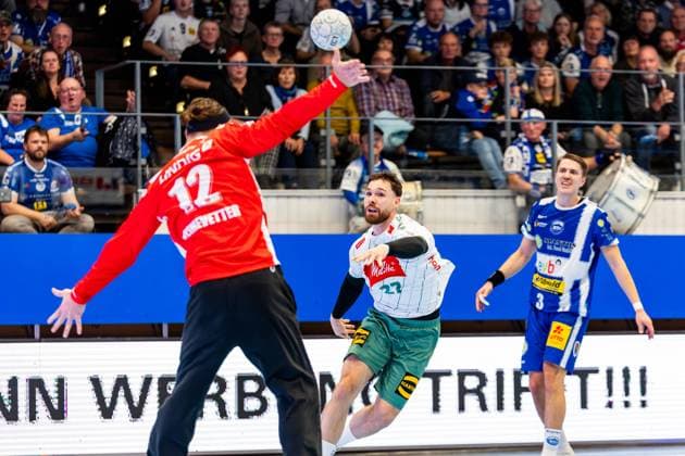 24.10.2025, GER, Handball, Maenner, Saison 25 26, Daikin 1.Bl, 10.Spieltag ThSV Eisenach - GWD Minden Max Staar (GWD Minden) 99817 Eisenach Werner-Assmann-Halle Am Sportp Thueringen Deutschland