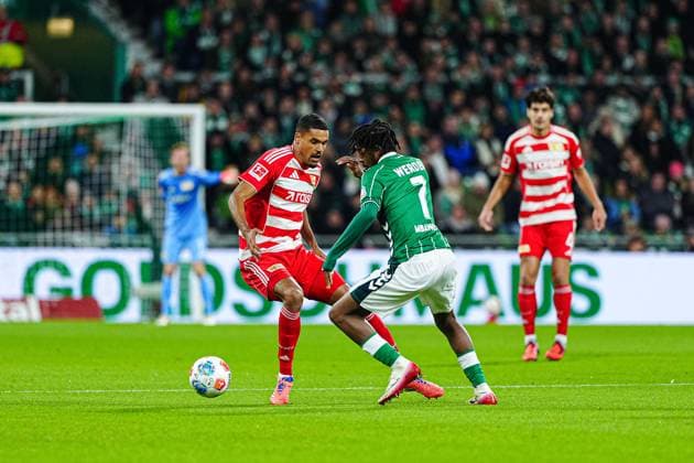Danilho Doekhi (1. FC Union Berlin, 05), Samuel Mbangula (SV Werder Bremen, 07) GER, SV Werder Bremen vs. 1. FC Union Berlin, Fussball, Bundesliga, Spieltag 8, Spielzeit 2025 2026, 24.10.2025 DFL REGULATIONS PROHIBIT ANY USE OF PHOTOGRAPHS AS IMAGE SEQUENCES AND OR QUASI-VIDEO GER, SV Werder Bremen vs. 1. FC Union Berlin, Fussball, Bundesliga, Spieltag 8, Spielzeit 2025 2026, 24.10.2025 Bremen Copyright: xEibner-Pressefoto MarcelxvonxFehrnx EP_MFN